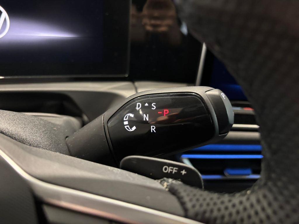 x08-3